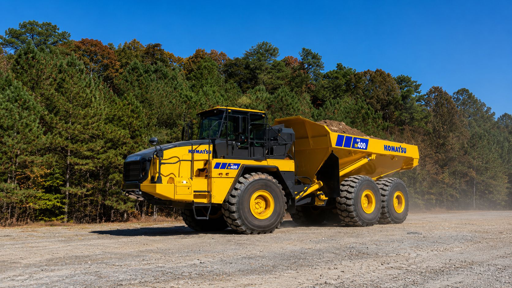 Komatsu HM460-8 - V5 social_traction_terrain (1) Komatsu HM460 8 V5 social traction terrain 1